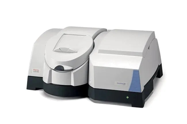 Thermo Scientific Biomate 160 ultraviolet-visible spectrophotometer in Thermo Fisher Scientific, USA